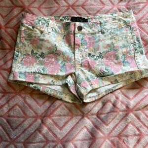 #237 Pink flower shorts